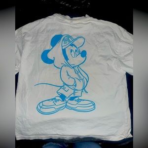 Mickey Mouse oversized graphic tee, Medium.